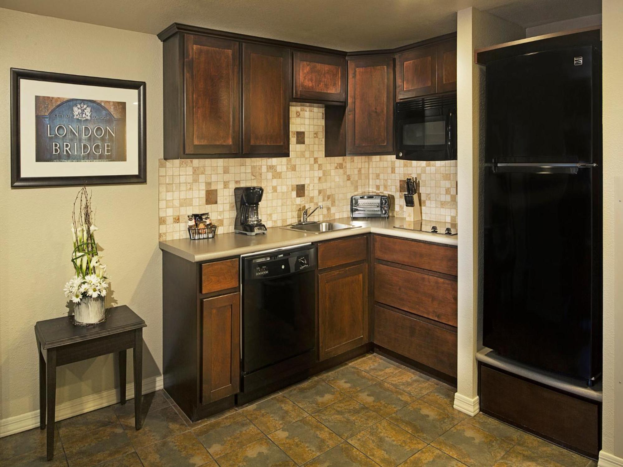 One-Bedroom Bridge View Resort Suite